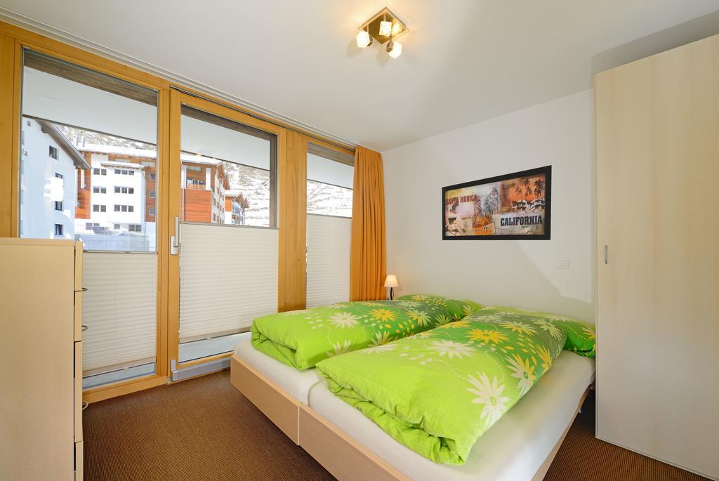 Ferienwohnung Haus Achilles Zermatt Camera foto